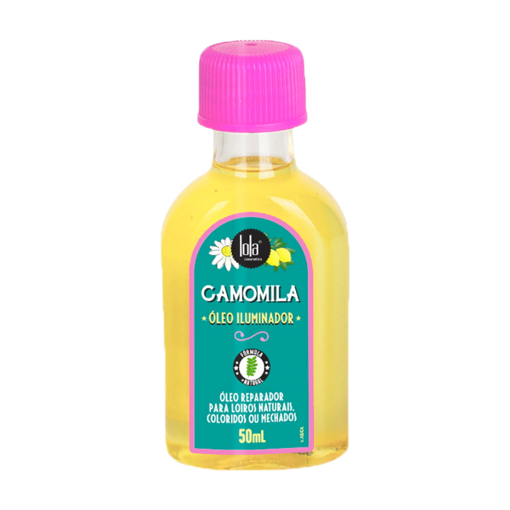Lola Cosmetics Camomila Óleo Iluminador, 50mL, em frasco transparente com óleo amarelo e tampa rosa vibrante. Formulado com Camomila, é um óleo reparador ideal para realçar o brilho de cabelos loiros.